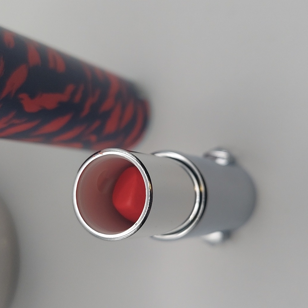 Givenchy Le Rouge Edition Couture in Red and Blue Original Box. - Picture 7 of 10